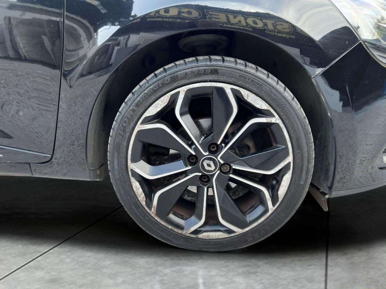 2019 RENAULT CLIO 2019 RENAULT CLIO