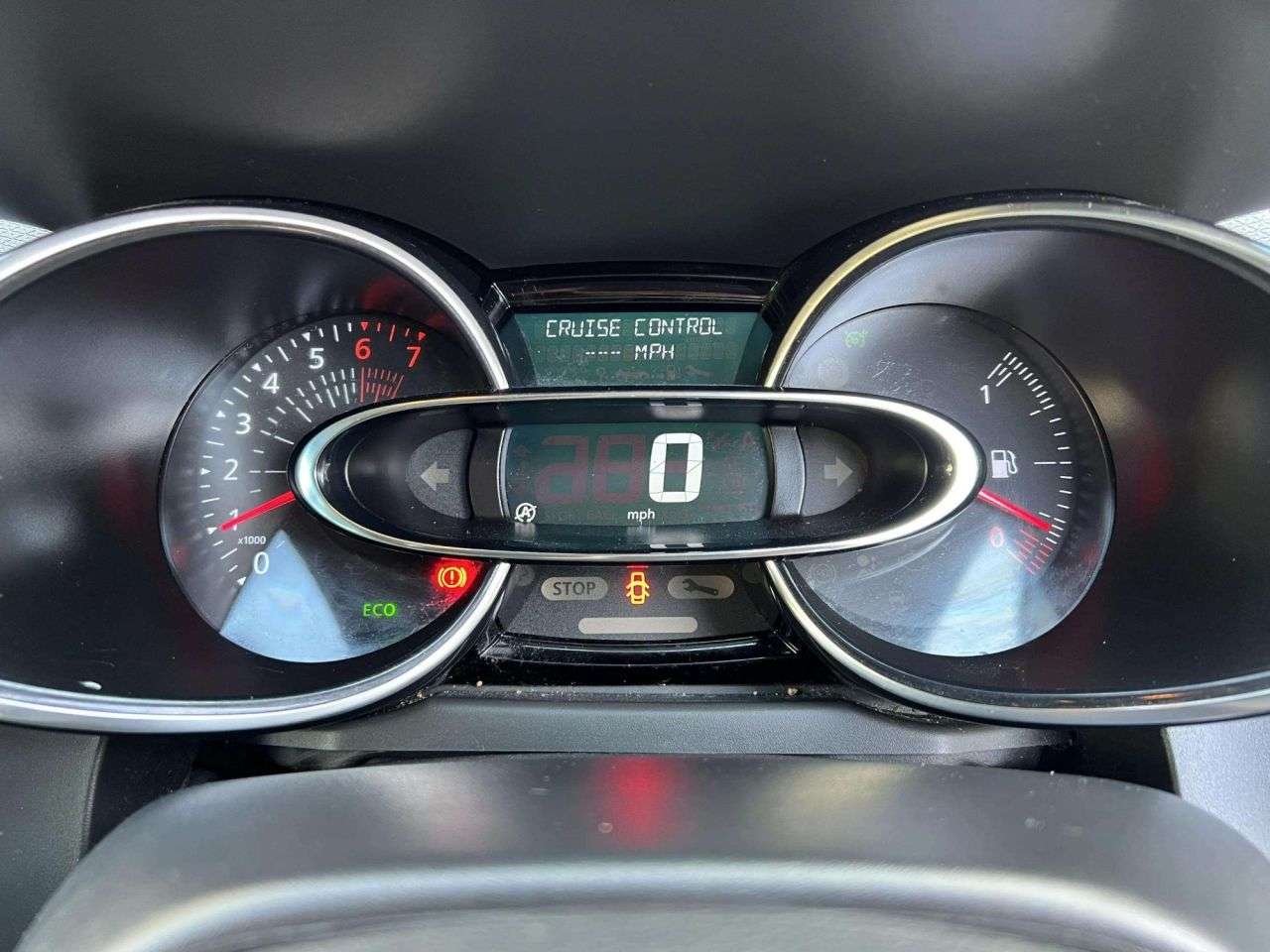 2019 RENAULT CLIO 2019 RENAULT CLIO