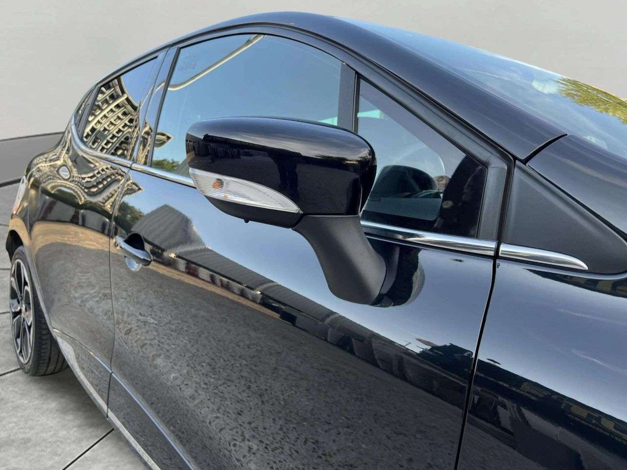 2019 RENAULT CLIO 2019 RENAULT CLIO