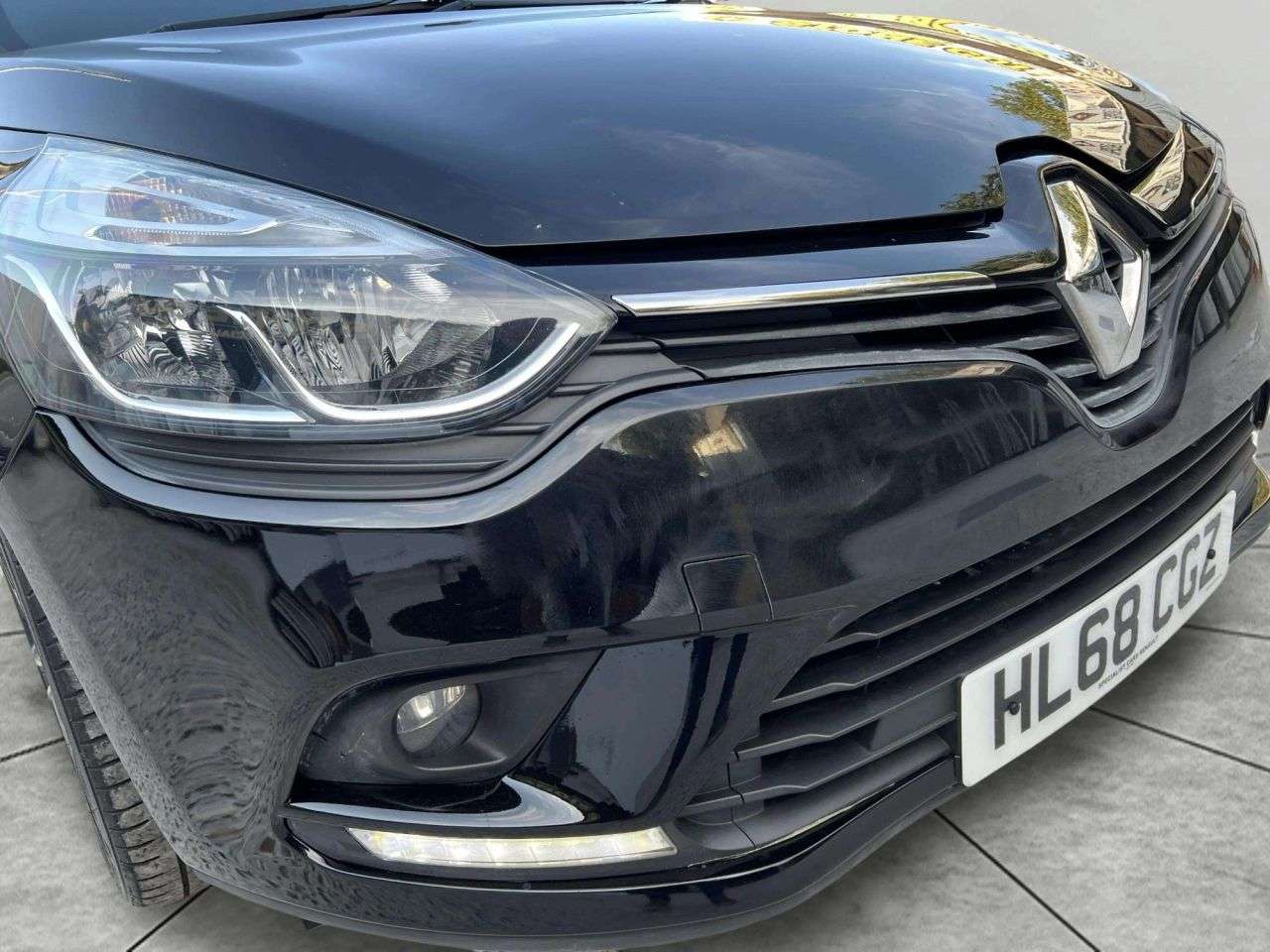 2019 RENAULT CLIO 2019 RENAULT CLIO