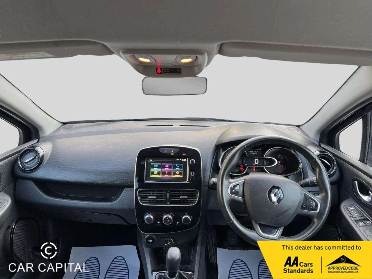 2019 RENAULT CLIO 2019 RENAULT CLIO