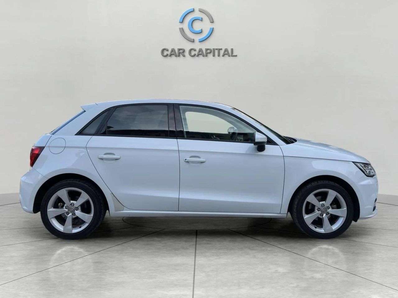 2015 AUDI A1 2015 AUDI A1