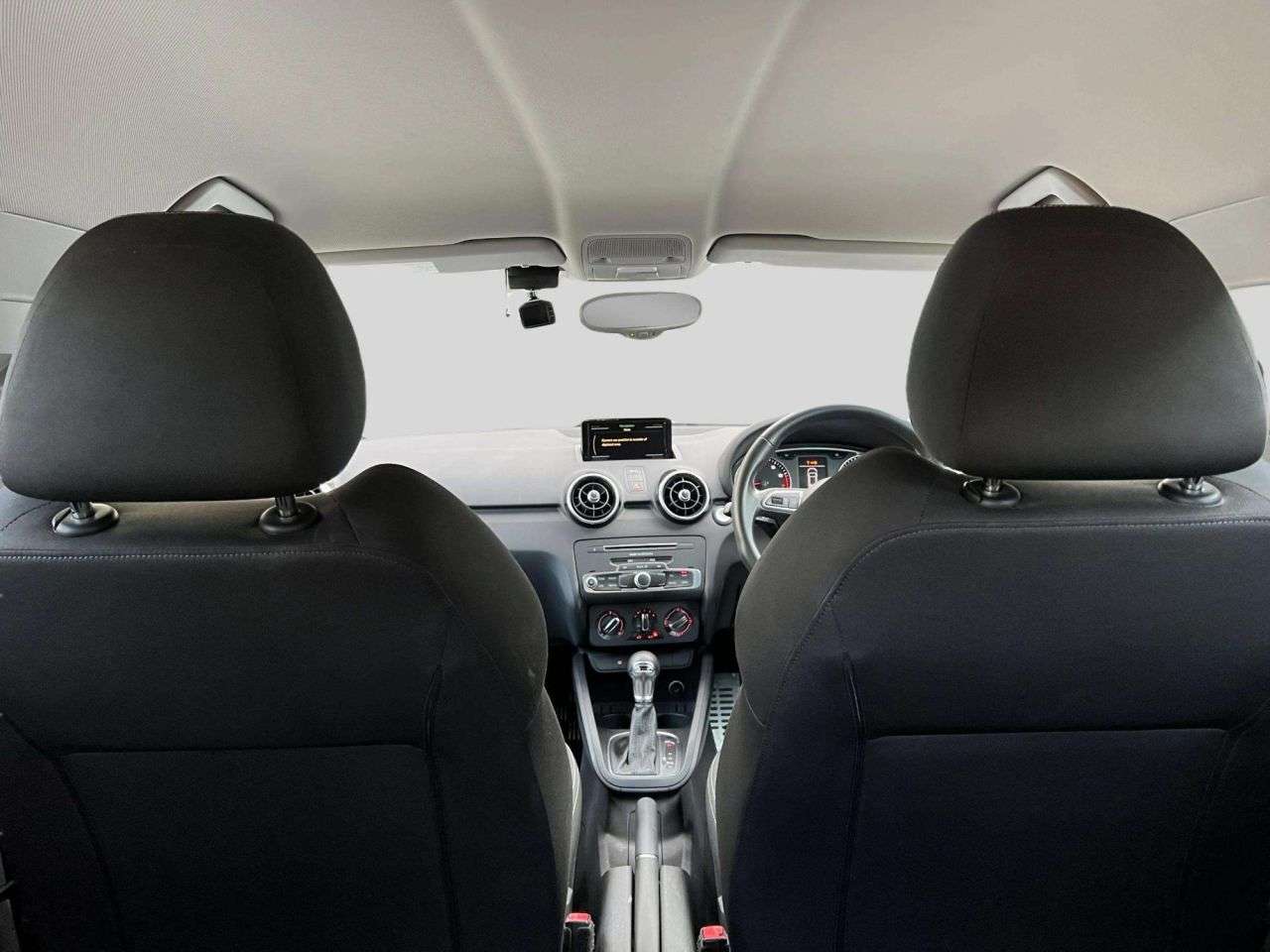 2015 AUDI A1 2015 AUDI A1