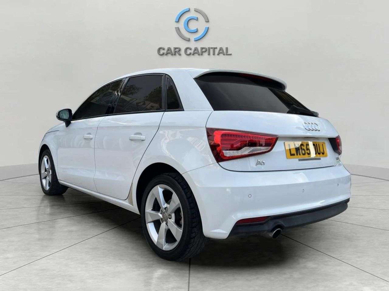 2015 AUDI A1 2015 AUDI A1