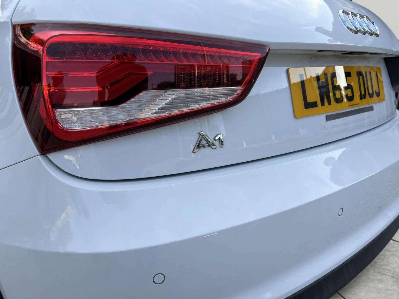 2015 AUDI A1 2015 AUDI A1