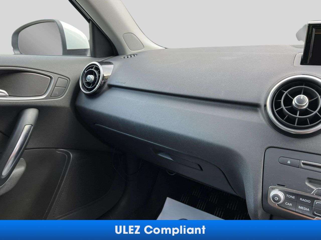 2015 AUDI A1 2015 AUDI A1