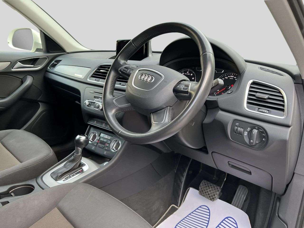 2014 AUDI Q3 2014 AUDI Q3