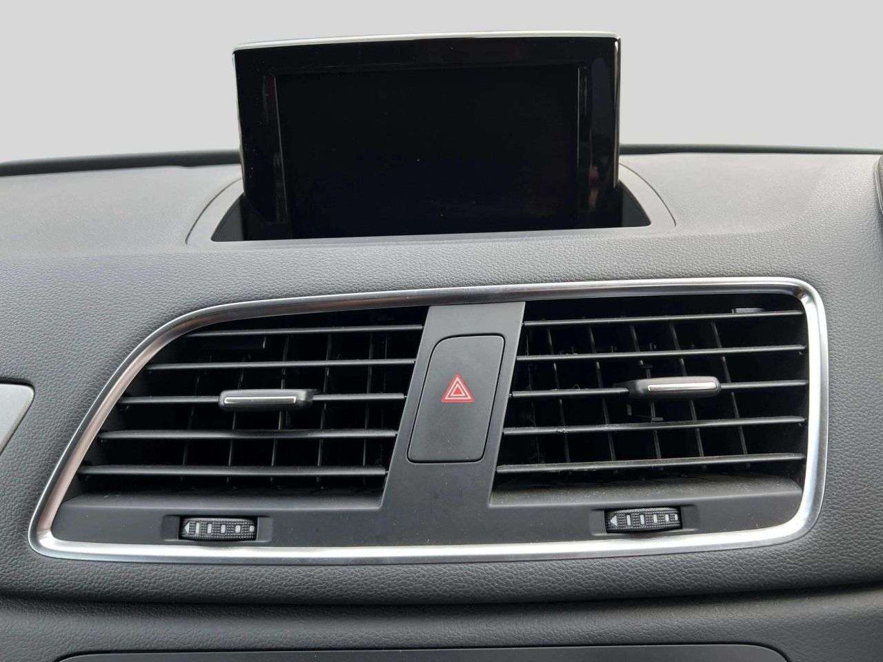 2014 AUDI Q3 2014 AUDI Q3