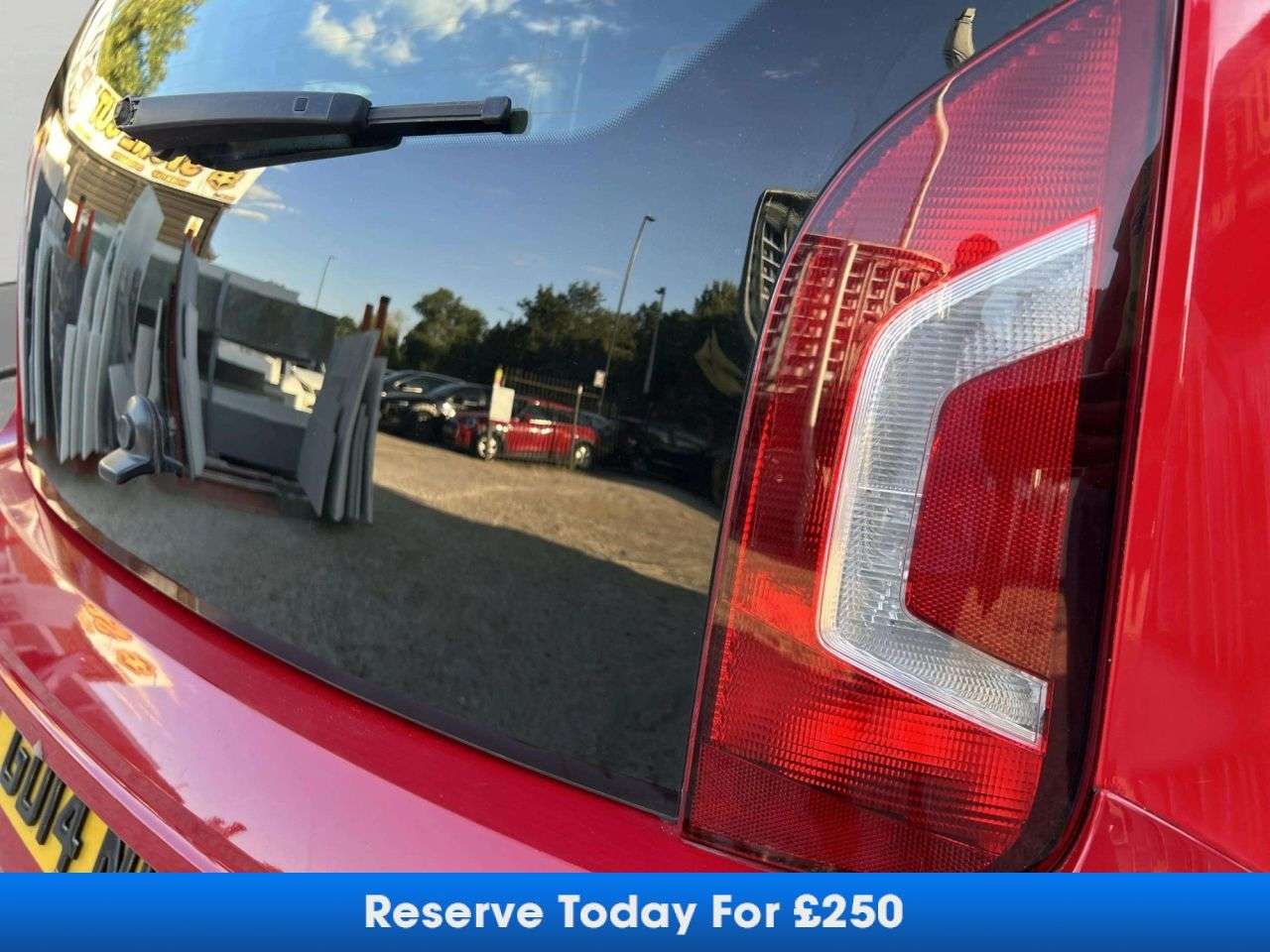 2014 VOLKSWAGEN UP! 2014 VOLKSWAGEN UP!