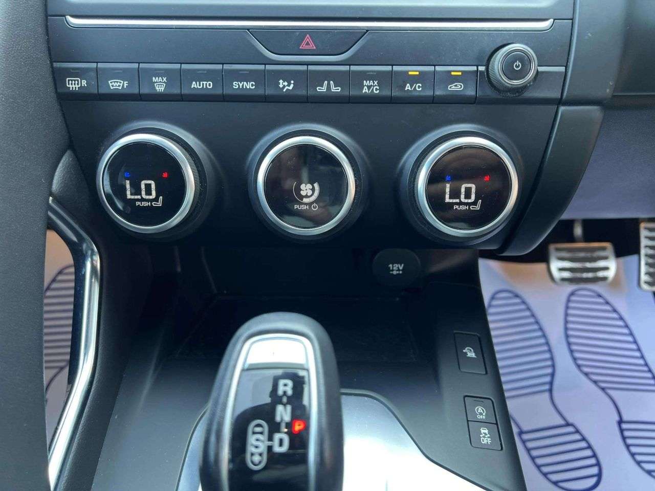 2019 JAGUAR E-PACE 2019 JAGUAR E-PACE