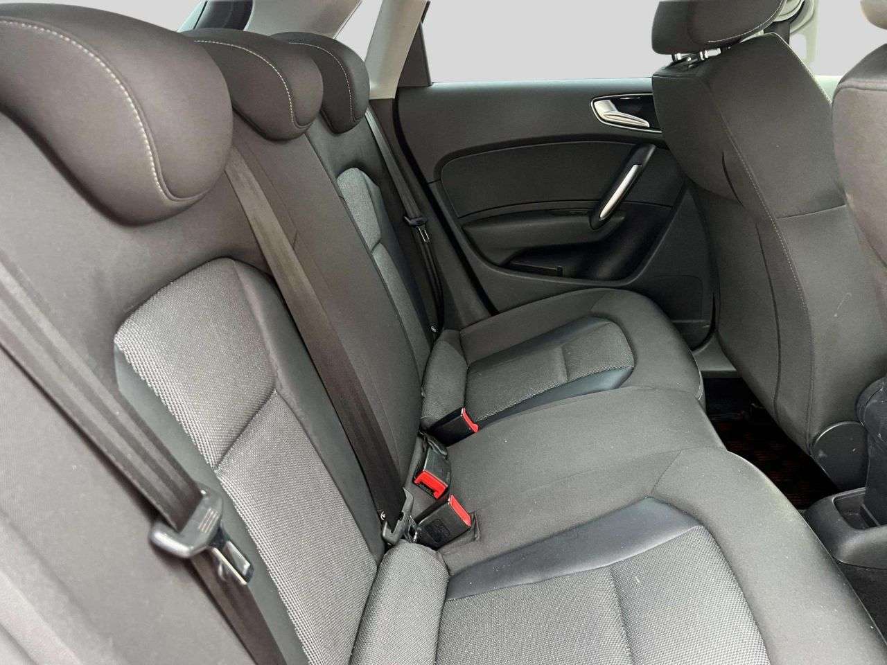 2014 AUDI A1 2014 AUDI A1