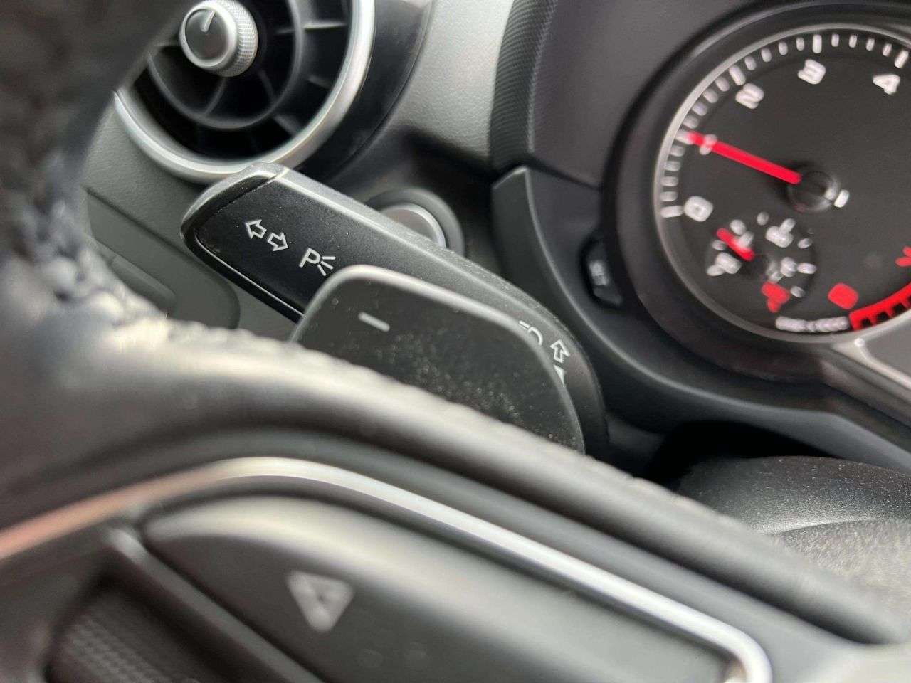 2014 AUDI A1 2014 AUDI A1