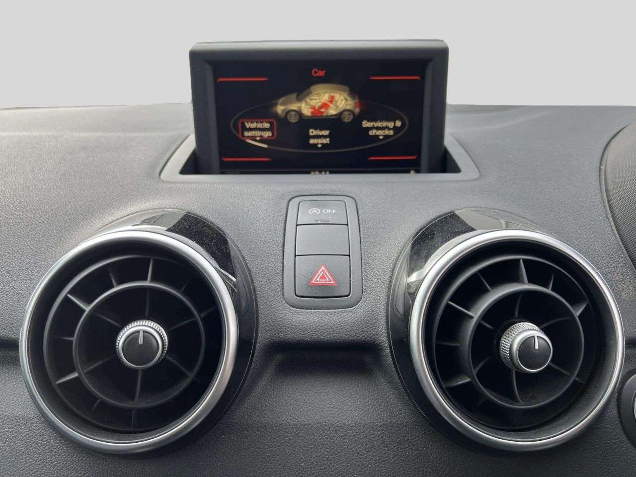 2014 AUDI A1 2014 AUDI A1