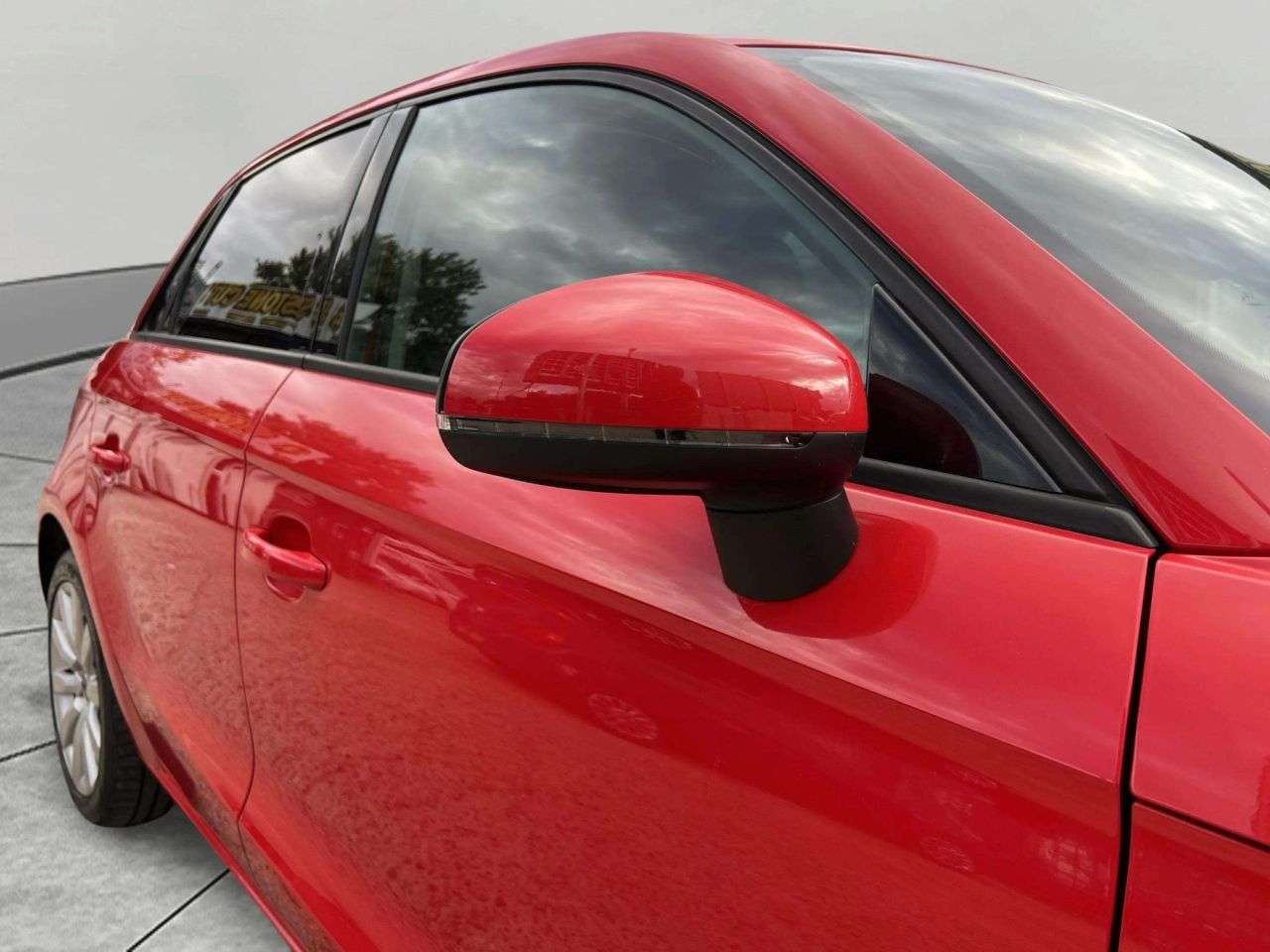 2014 AUDI A1 2014 AUDI A1