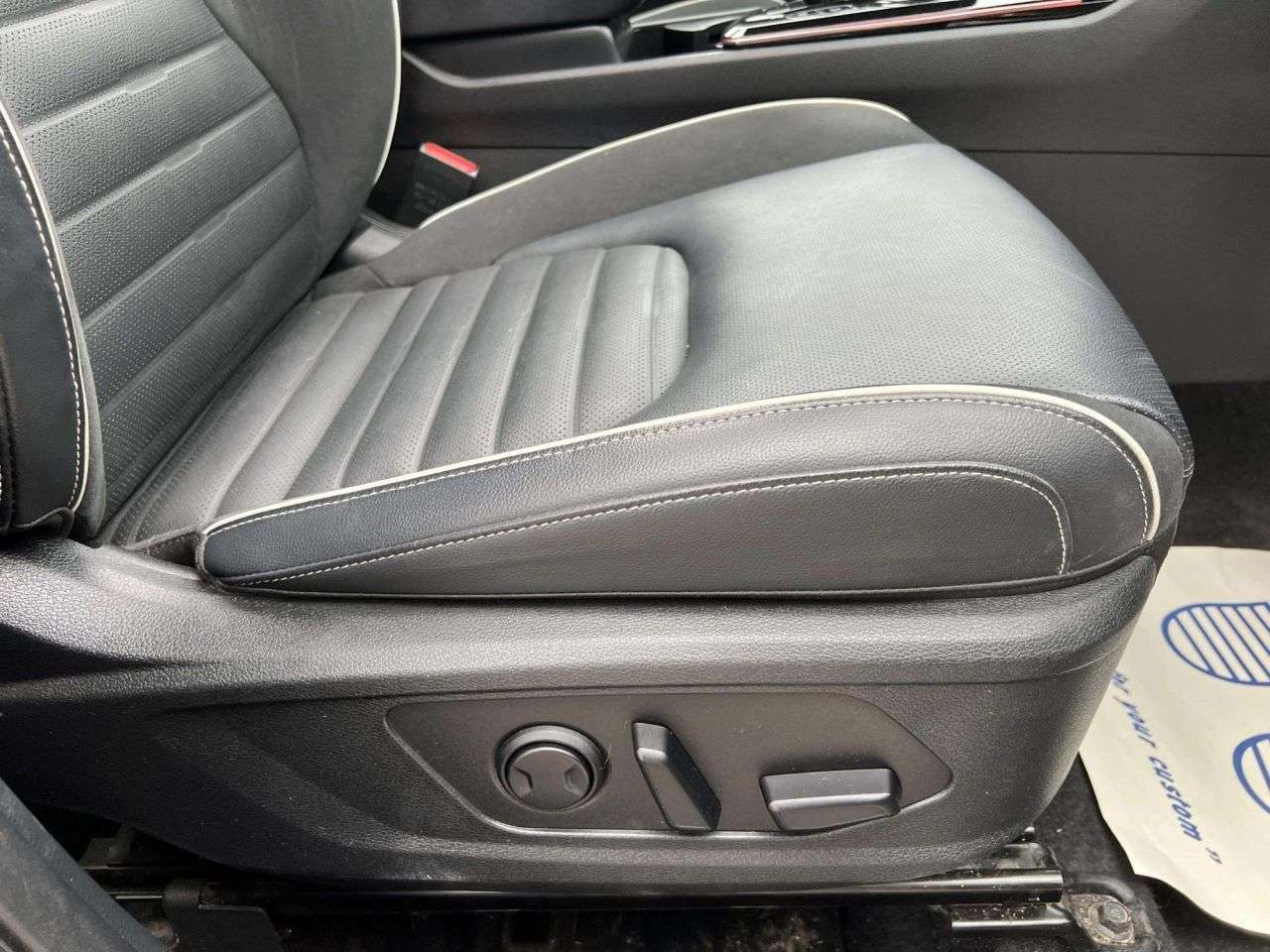 2023 KIA SPORTAGE 2023 KIA SPORTAGE