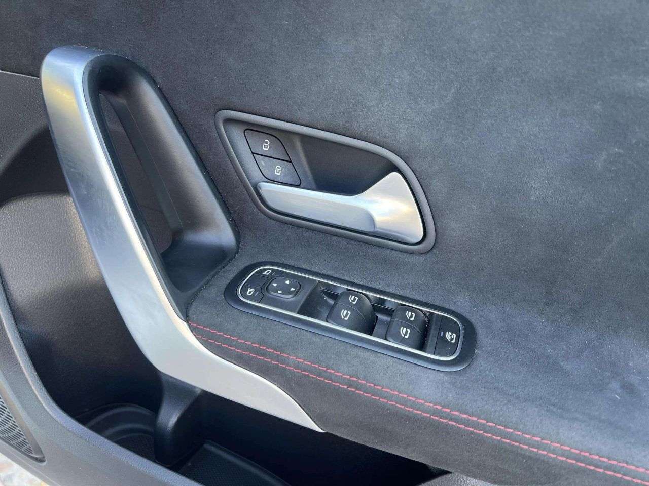 2018 MERCEDES-BENZ A CLASS 2018 MERCEDES-BENZ A CLASS