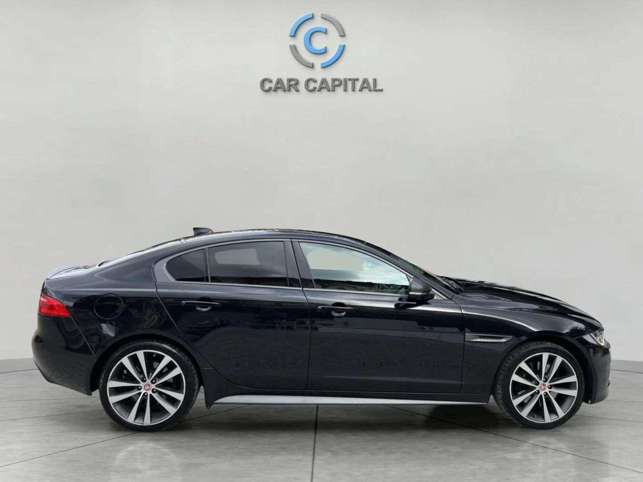 2019 JAGUAR XE 2019 JAGUAR XE