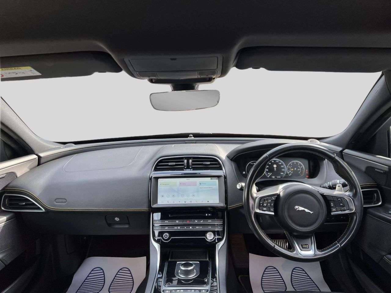 2019 JAGUAR XE 2019 JAGUAR XE