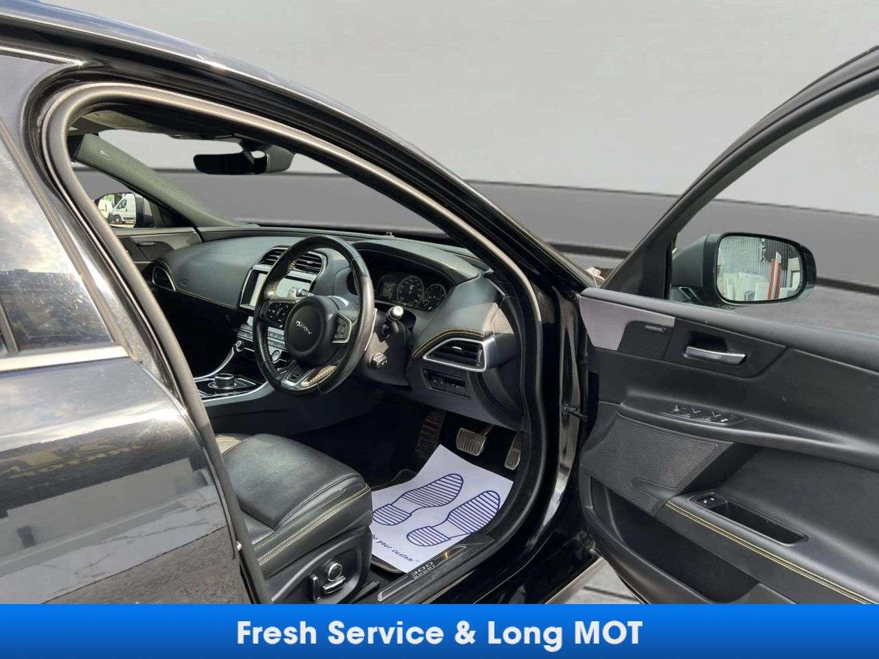 2019 JAGUAR XE 2019 JAGUAR XE