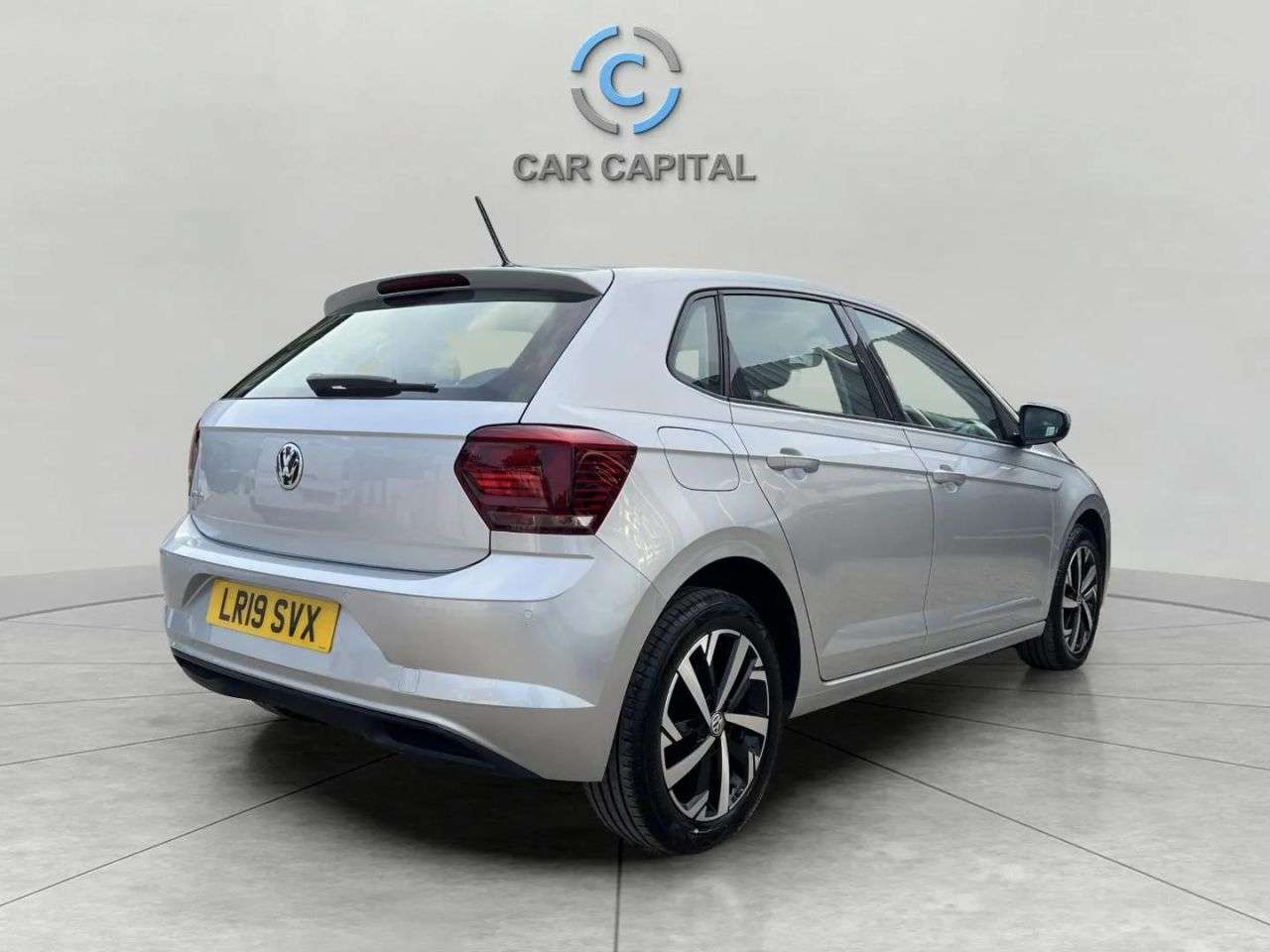 2019 VOLKSWAGEN POLO 2019 VOLKSWAGEN POLO