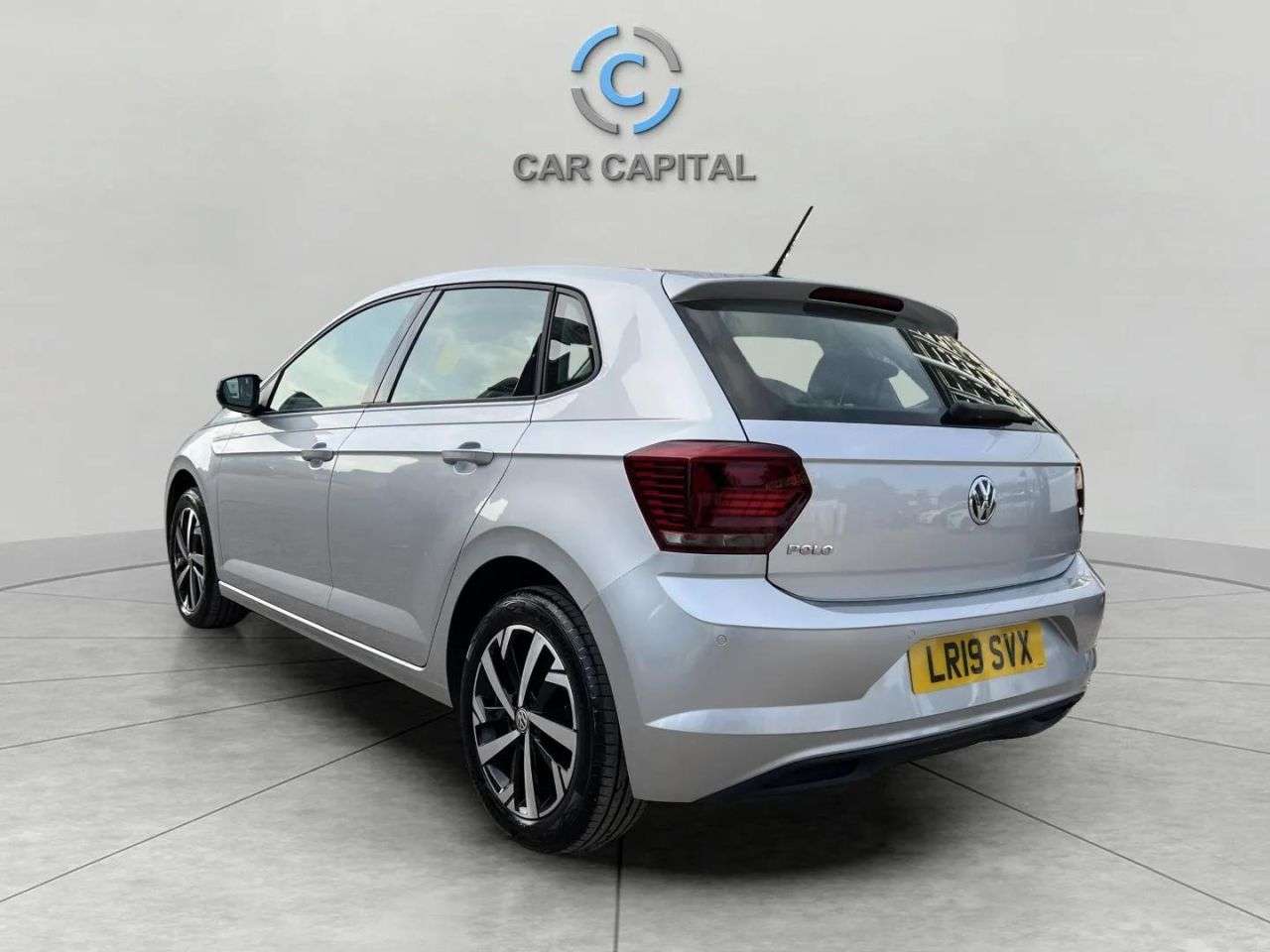 2019 VOLKSWAGEN POLO 2019 VOLKSWAGEN POLO