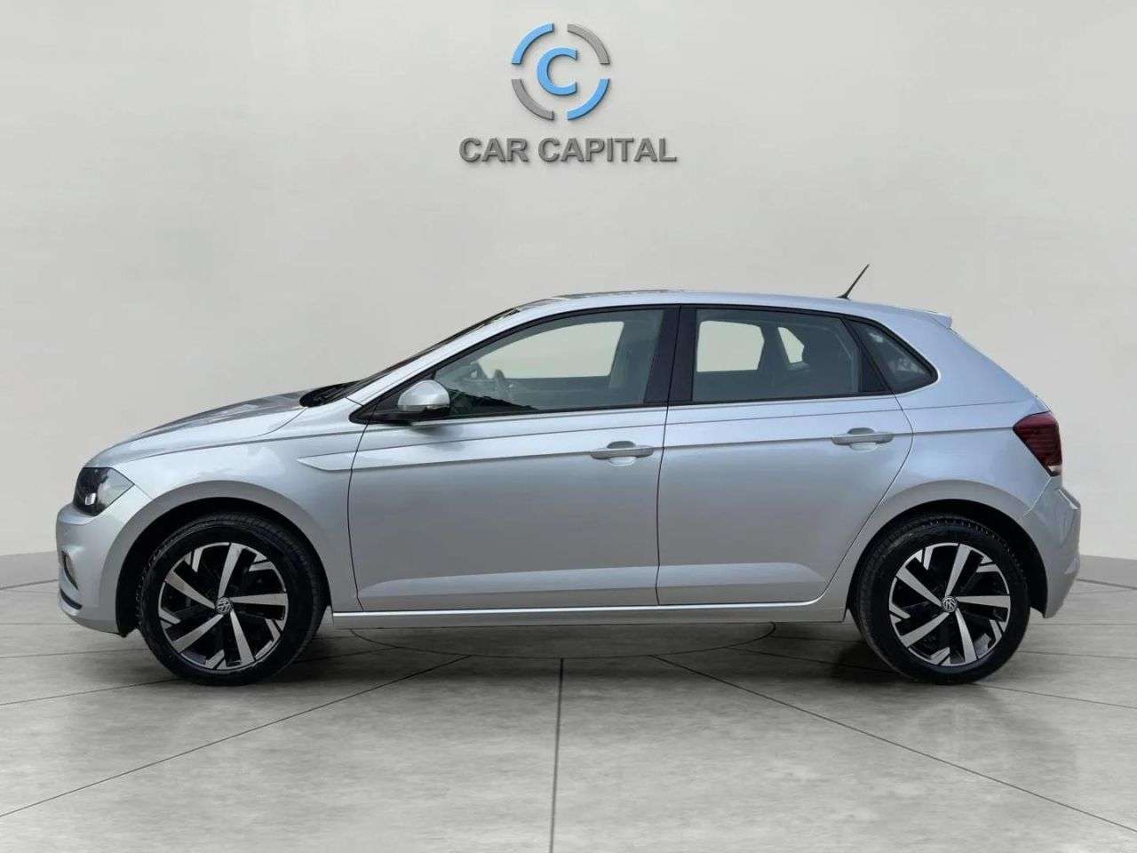 2019 VOLKSWAGEN POLO 2019 VOLKSWAGEN POLO