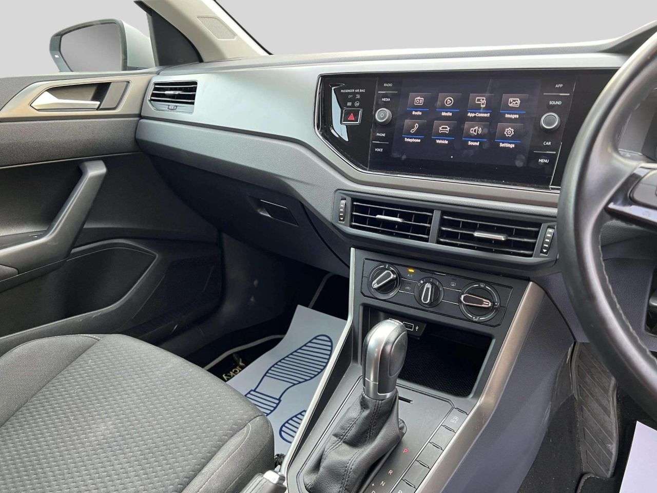 2019 VOLKSWAGEN POLO 2019 VOLKSWAGEN POLO