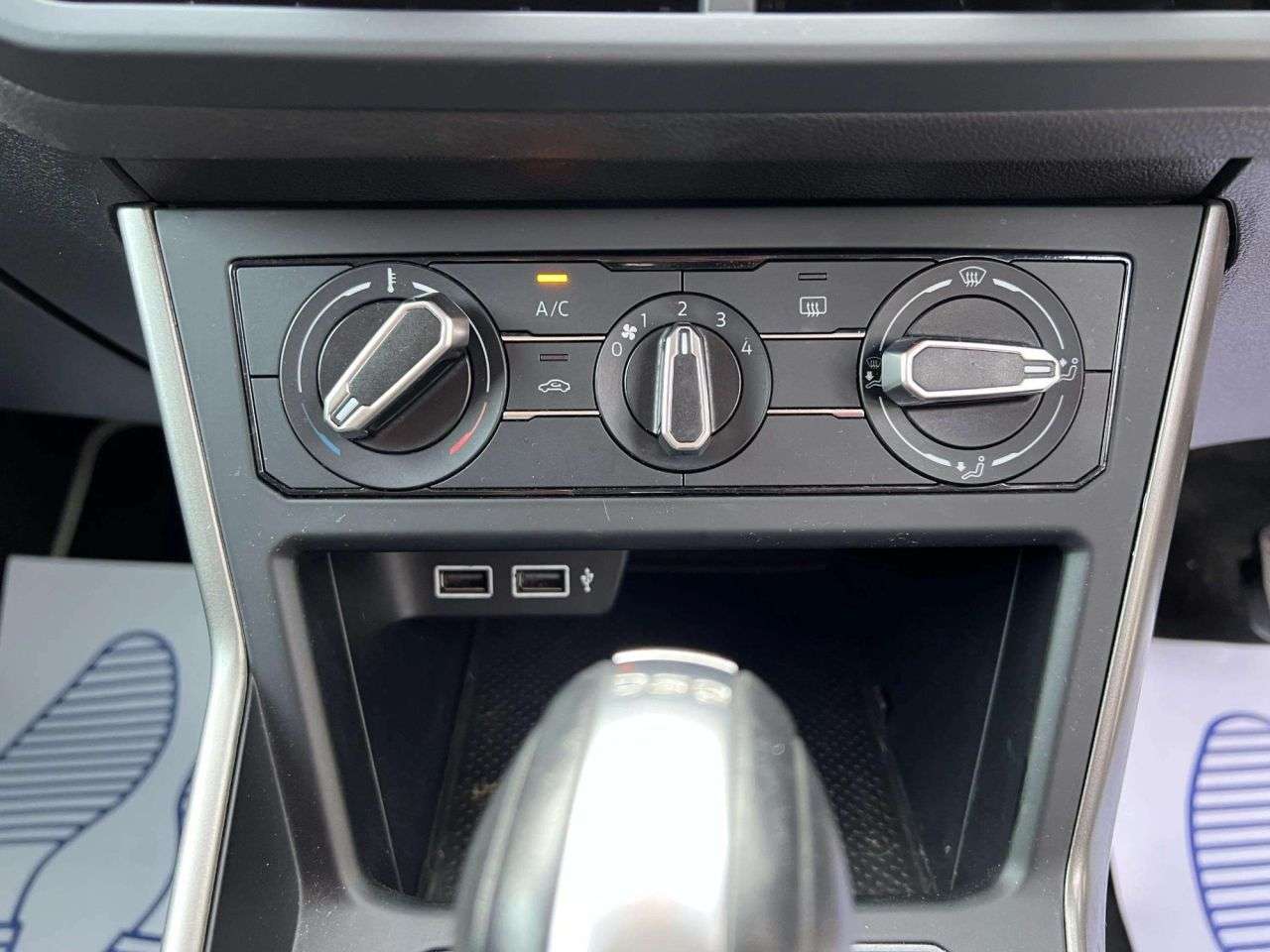 2019 VOLKSWAGEN POLO 2019 VOLKSWAGEN POLO