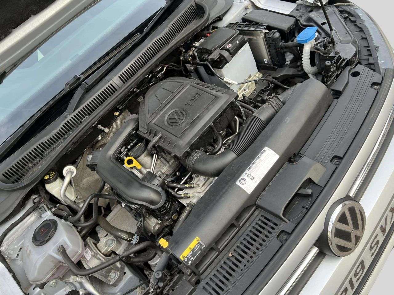 2019 VOLKSWAGEN POLO 2019 VOLKSWAGEN POLO