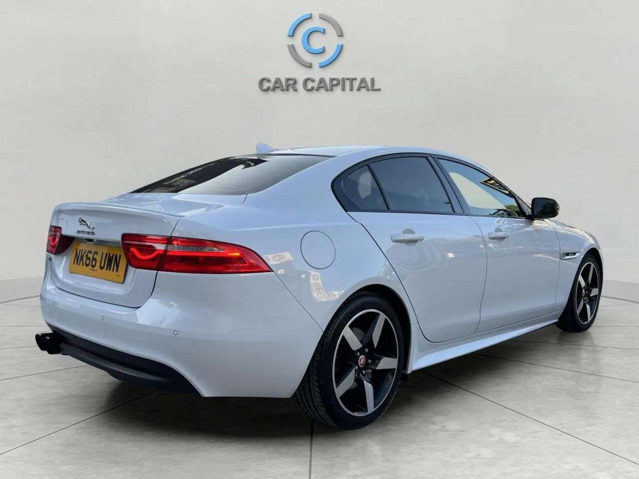 2016 JAGUAR XE 2016 JAGUAR XE