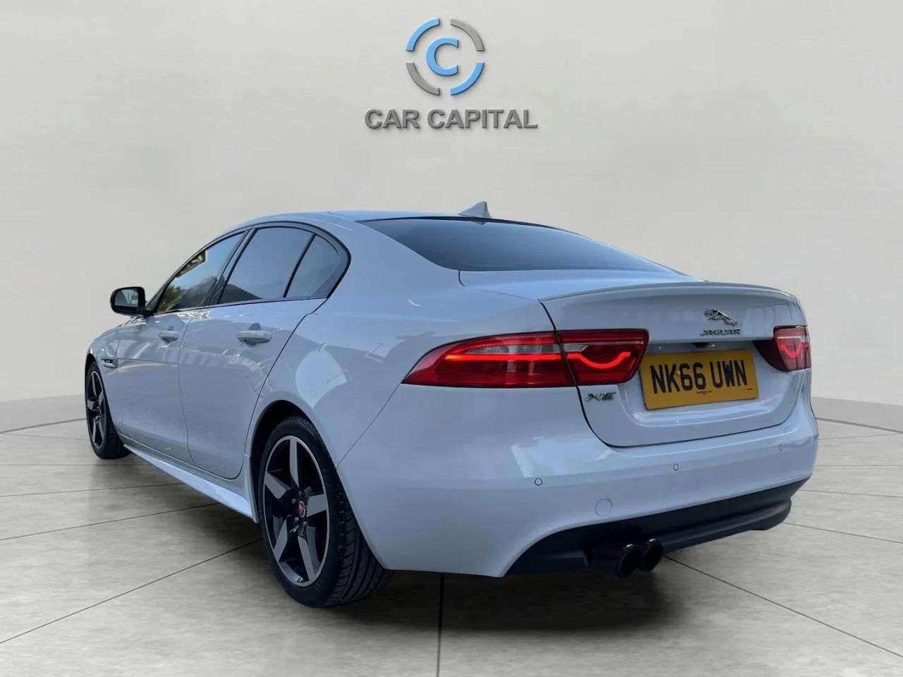 2016 JAGUAR XE 2016 JAGUAR XE