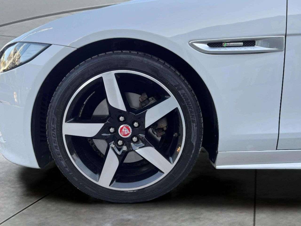 2016 JAGUAR XE 2016 JAGUAR XE