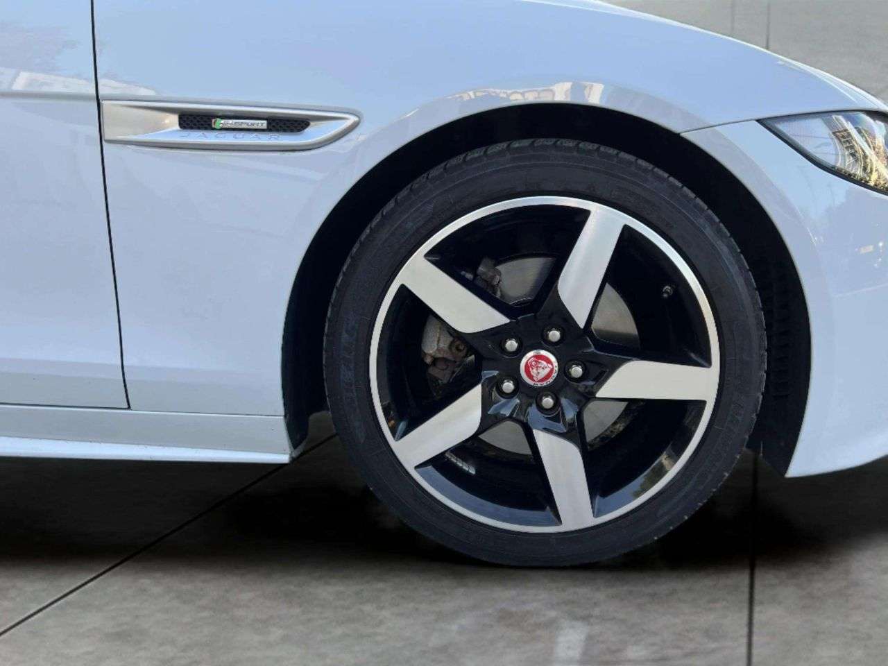 2016 JAGUAR XE 2016 JAGUAR XE