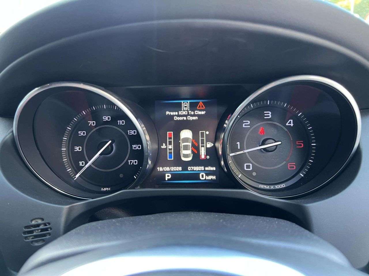 2016 JAGUAR XE 2016 JAGUAR XE