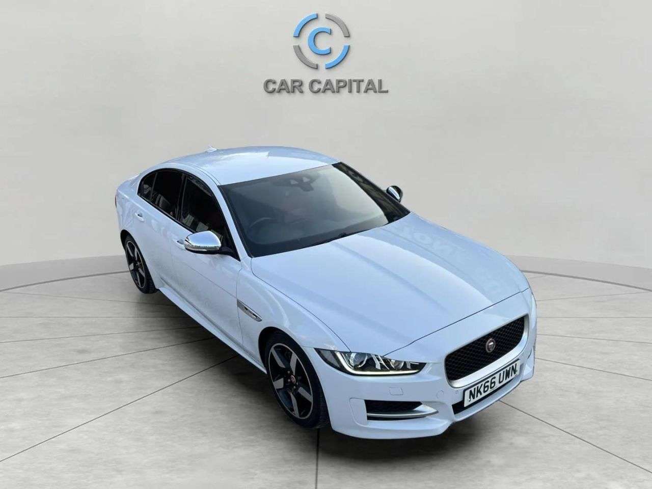 2016 JAGUAR XE 2016 JAGUAR XE
