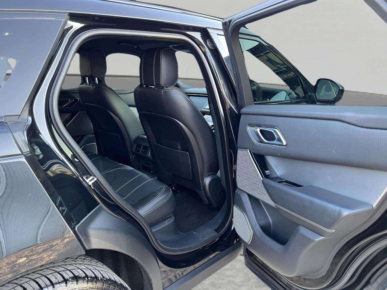 2020 LAND ROVER RANGE ROVER VELAR 2020 LAND ROVER RANGE ROVER VELAR