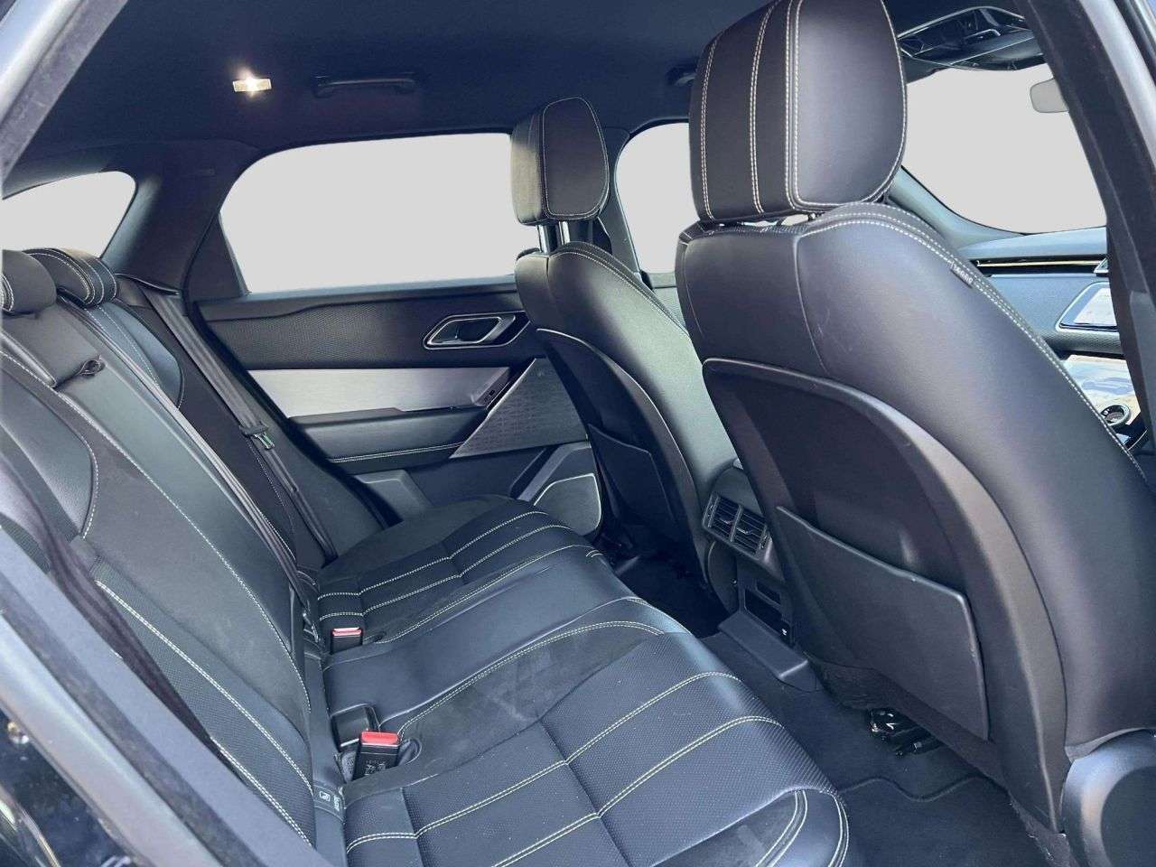 2020 LAND ROVER RANGE ROVER VELAR 2020 LAND ROVER RANGE ROVER VELAR