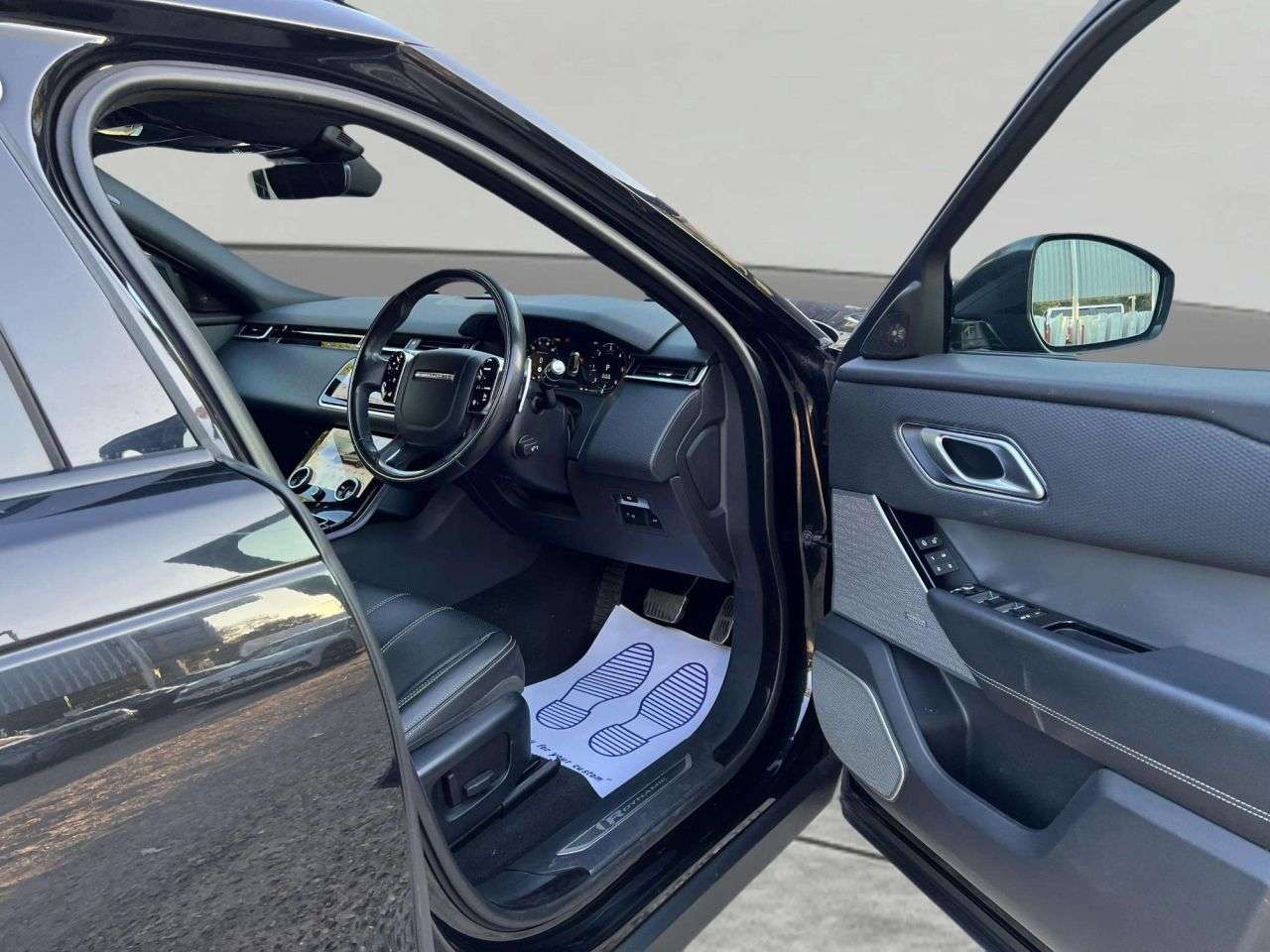 2020 LAND ROVER RANGE ROVER VELAR 2020 LAND ROVER RANGE ROVER VELAR