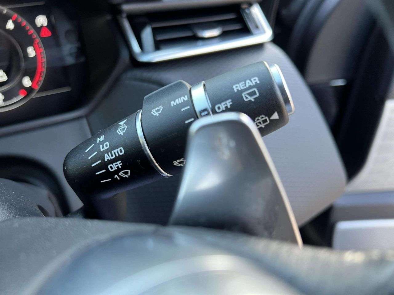 2020 LAND ROVER RANGE ROVER VELAR 2020 LAND ROVER RANGE ROVER VELAR