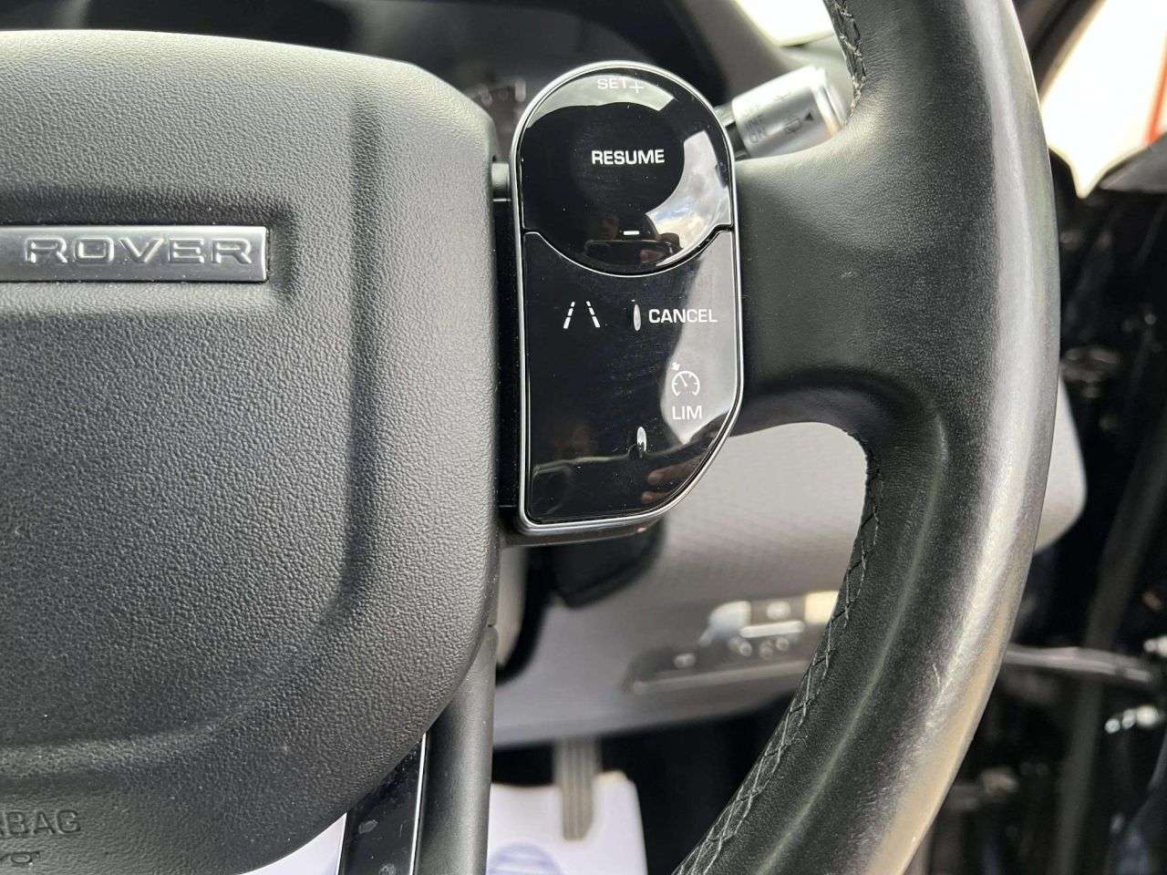 2019 LAND ROVER RANGE ROVER EVOQUE 2019 LAND ROVER RANGE ROVER EVOQUE