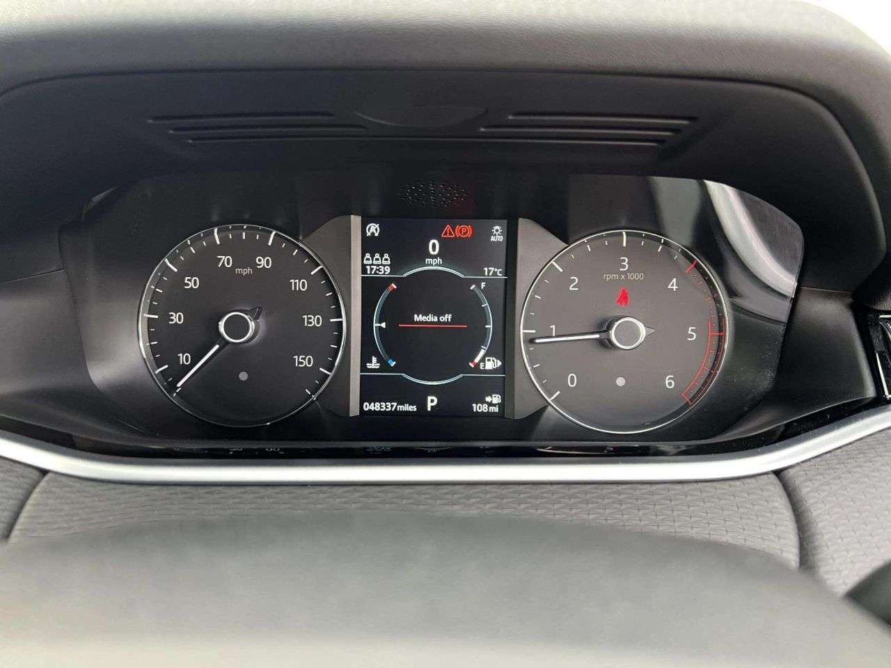2019 LAND ROVER RANGE ROVER EVOQUE 2019 LAND ROVER RANGE ROVER EVOQUE
