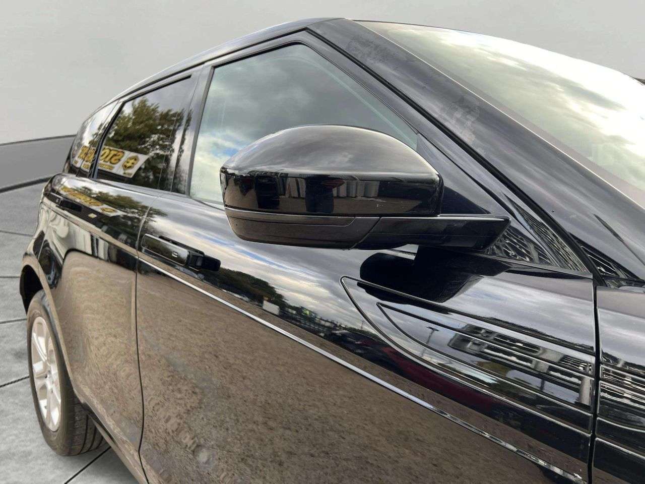 2019 LAND ROVER RANGE ROVER EVOQUE 2019 LAND ROVER RANGE ROVER EVOQUE