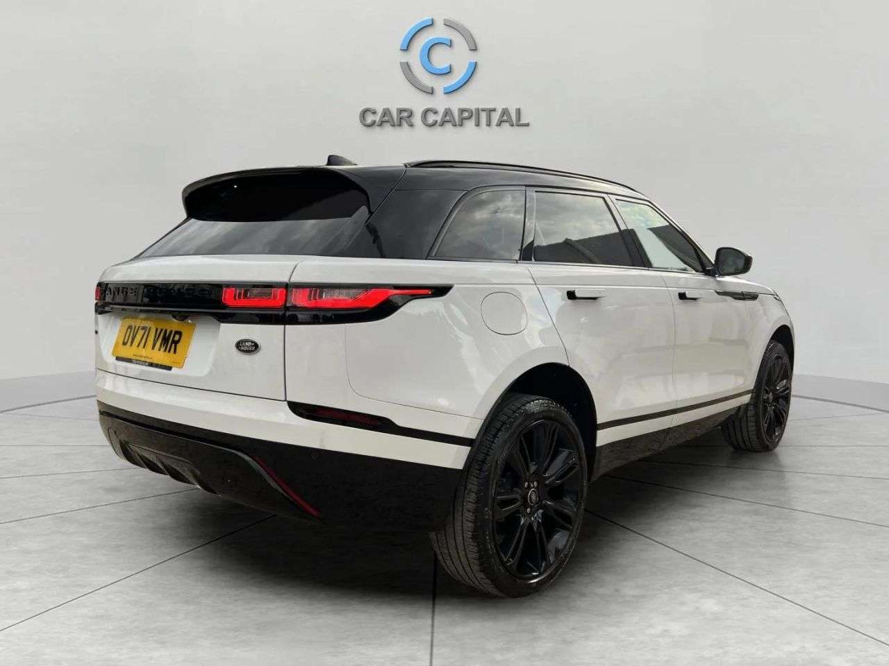 2021 LAND ROVER RANGE ROVER VELAR 2021 LAND ROVER RANGE ROVER VELAR
