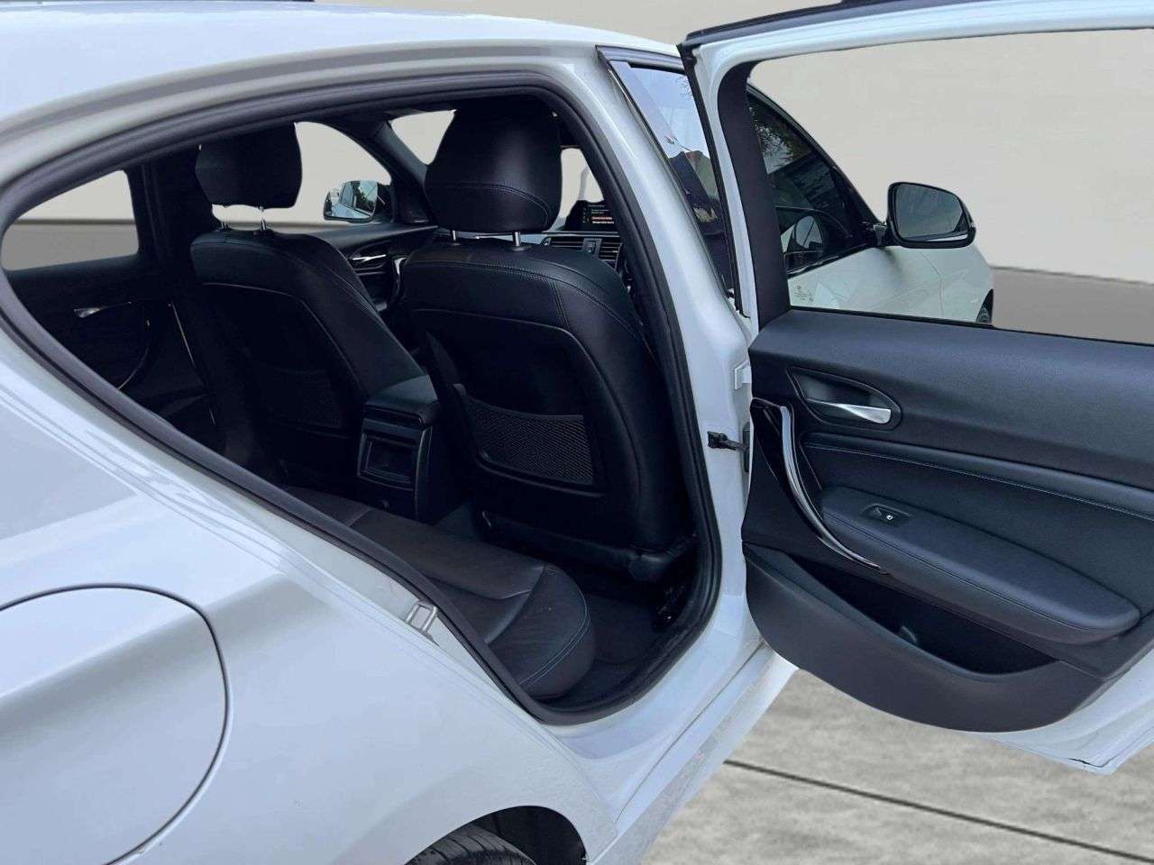 2019 BMW 1 SERIES 2019 BMW 1 SERIES