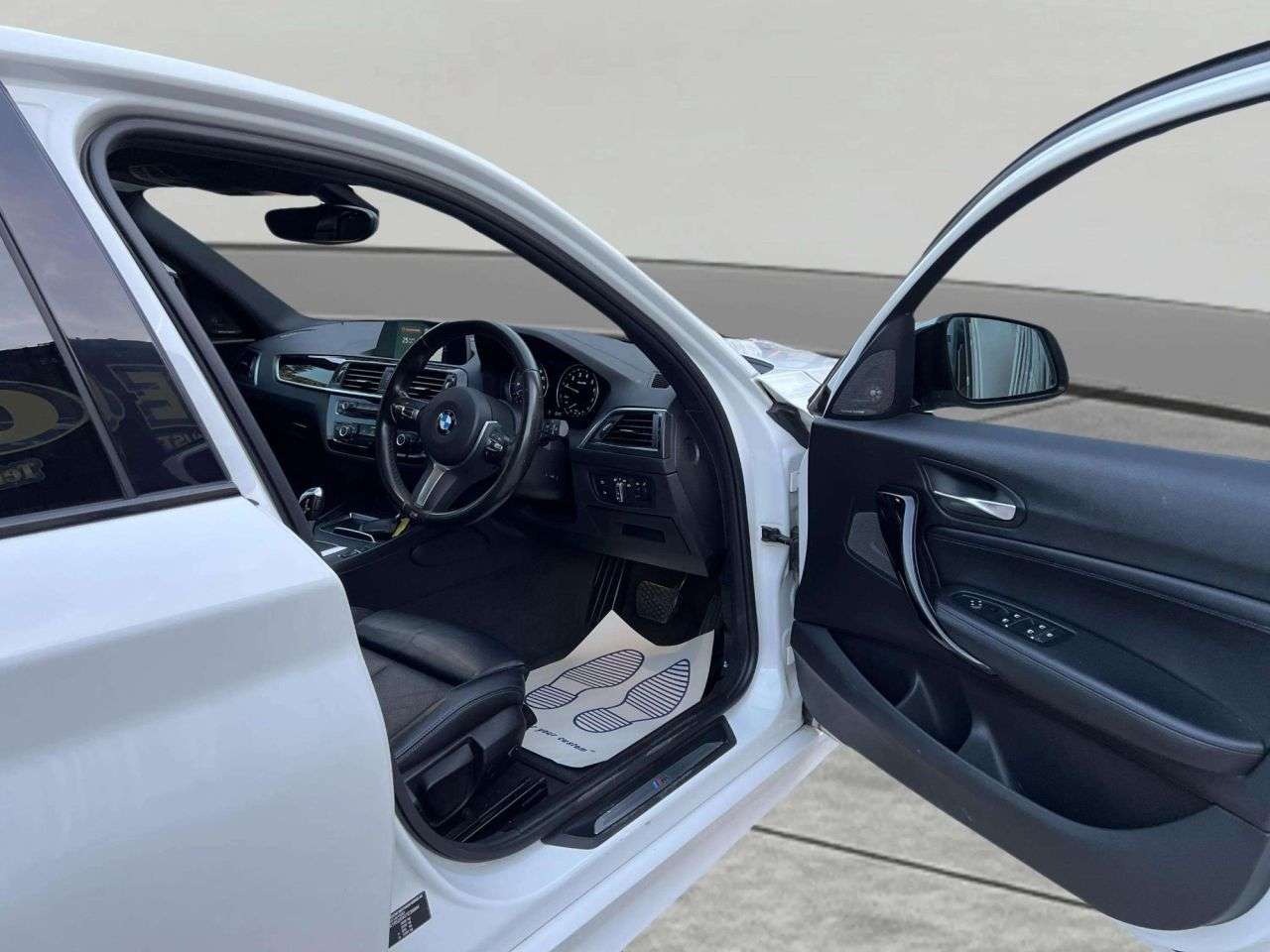 2019 BMW 1 SERIES 2019 BMW 1 SERIES