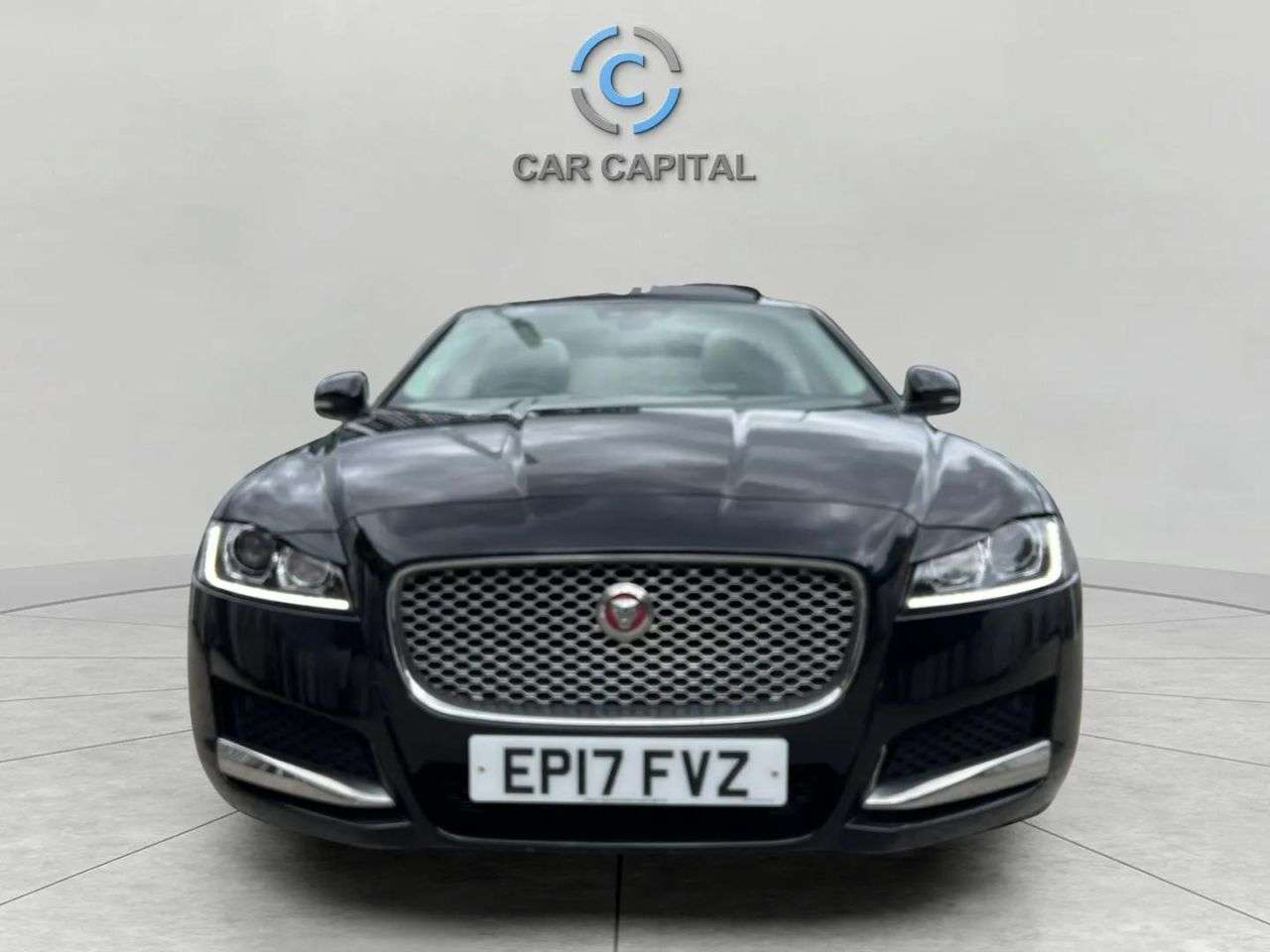 A 2017 JAGUAR XF 2.0d Portfolio Saloon 4dr Diesel Auto Euro 6 (s/s) (180 ps) FINANCE+WARRANT A 2017 JAGUAR XF 2.0d Portfolio Saloon 4dr Diesel Auto Euro 6 (s/s) (180 ps) FINANCE+WARRANT
