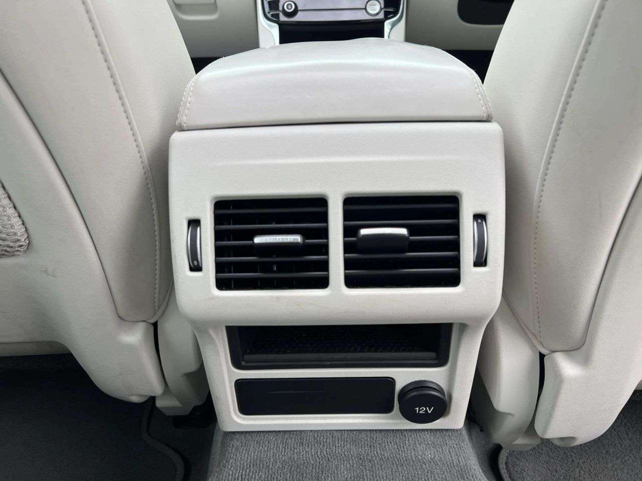 2017 JAGUAR XF 2017 JAGUAR XF