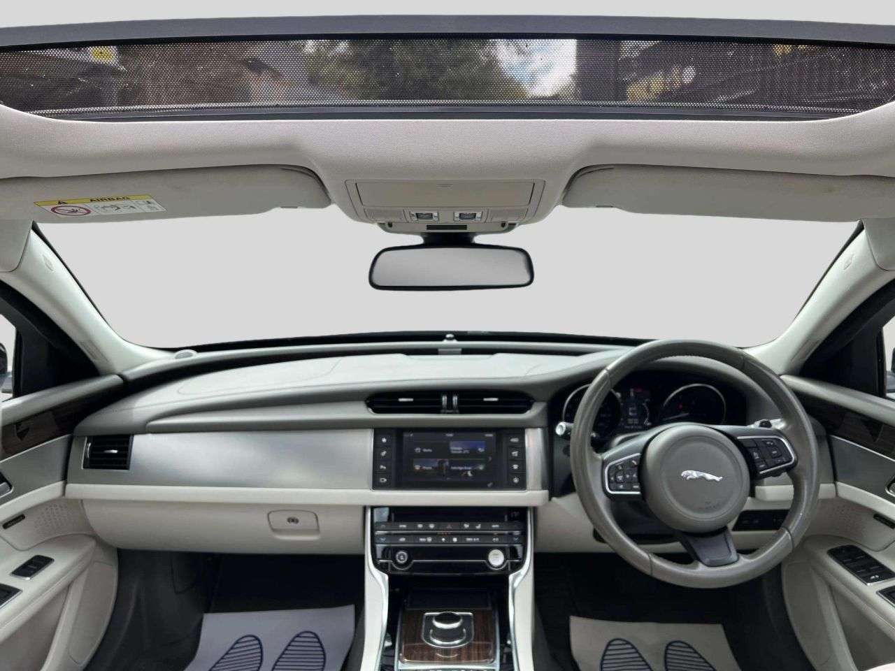 2017 JAGUAR XF 2017 JAGUAR XF
