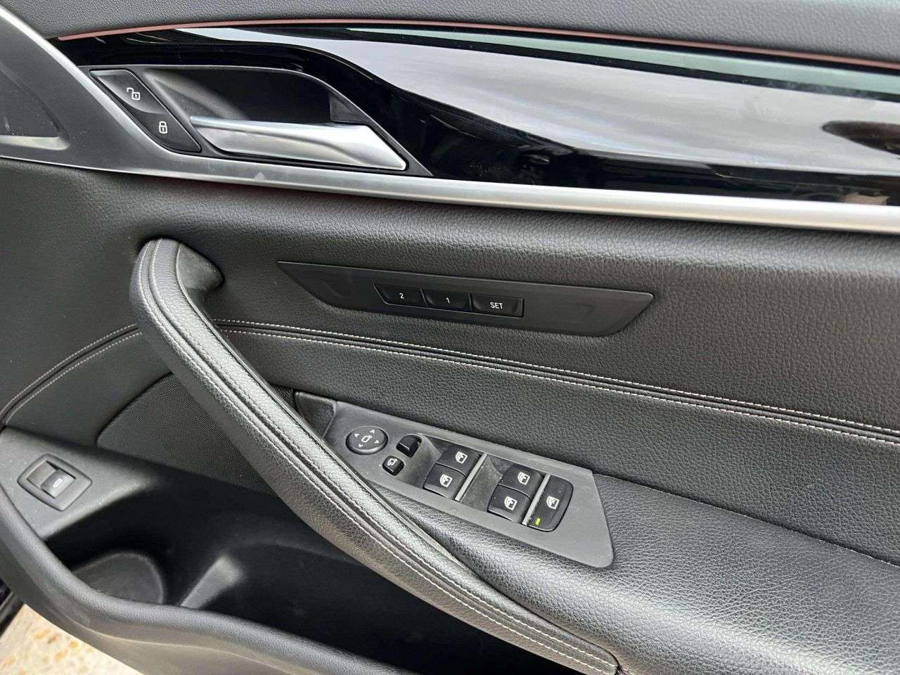 2018 BMW 5 SERIES 2018 BMW 5 SERIES