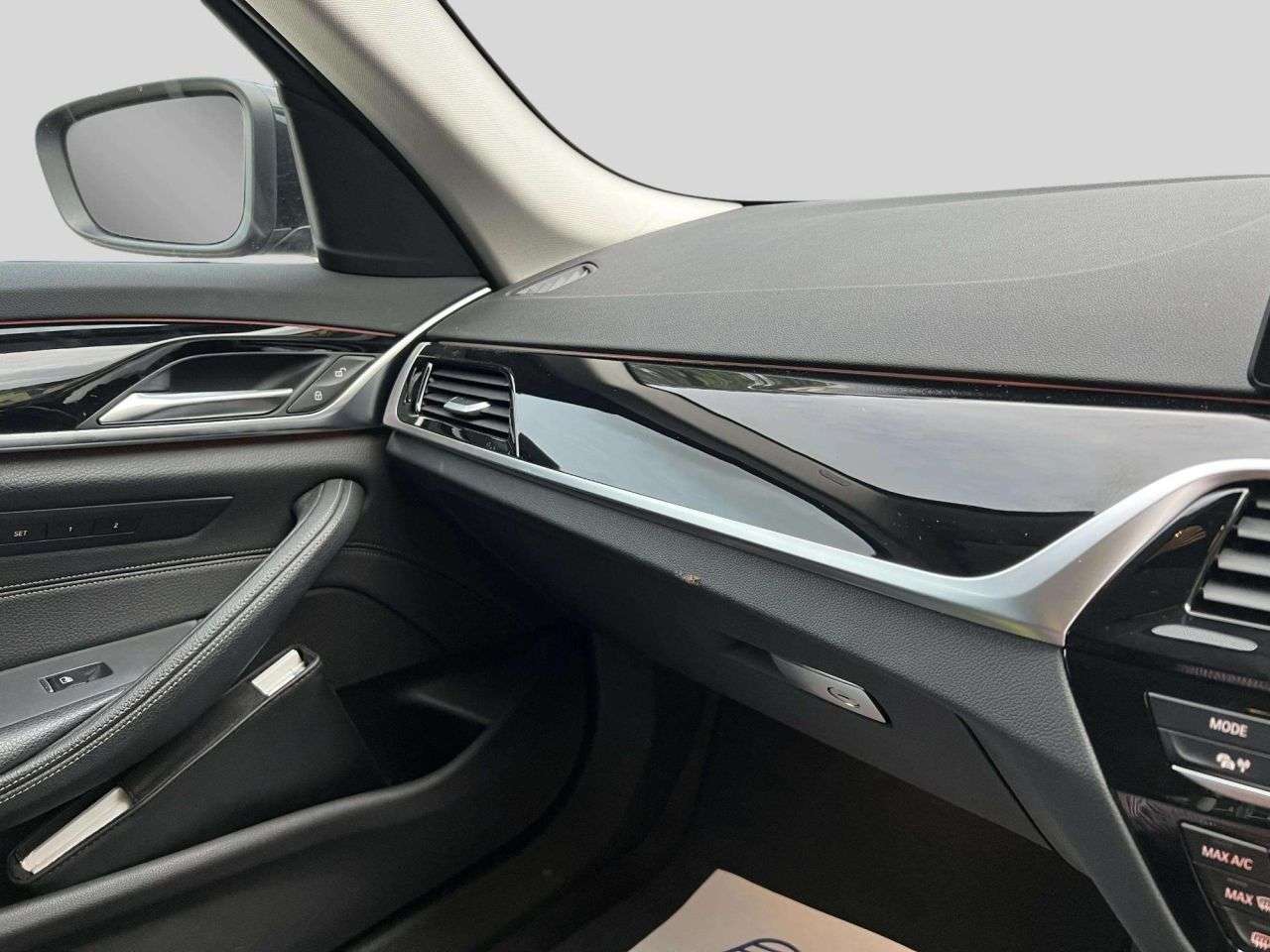 2018 BMW 5 SERIES 2018 BMW 5 SERIES